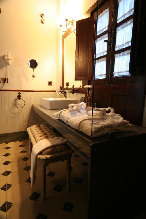 Palacio San Bartolomé El Puerto de Santa María Habitación foto