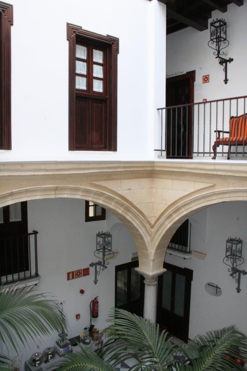 Palacio San Bartolomé El Puerto de Santa María Exterior foto