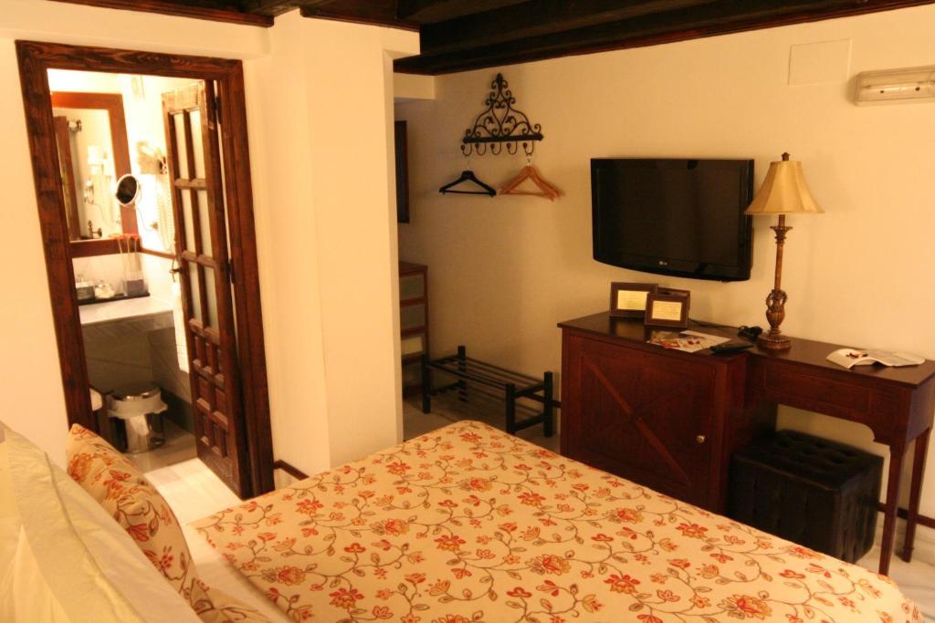 Palacio San Bartolomé El Puerto de Santa María Habitación foto